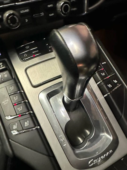 2011 Porsche 958 Cayenne Turbo - Image 8 of 9