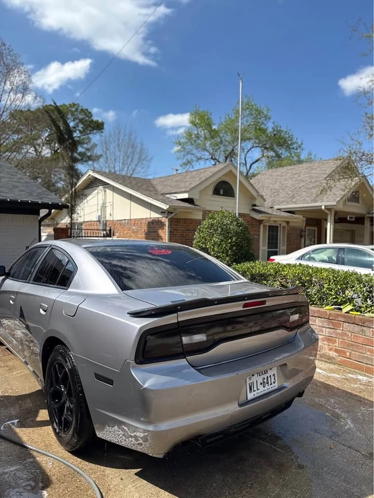 2011 Dodge Charger 7th Gen - Image 5 of 5
