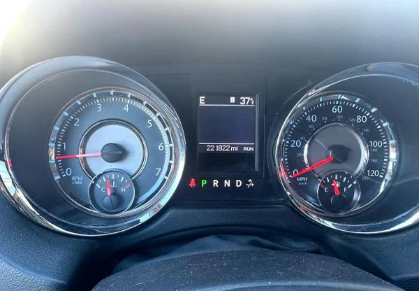 2011 Chrysler Town & Country - Image 12 of 12