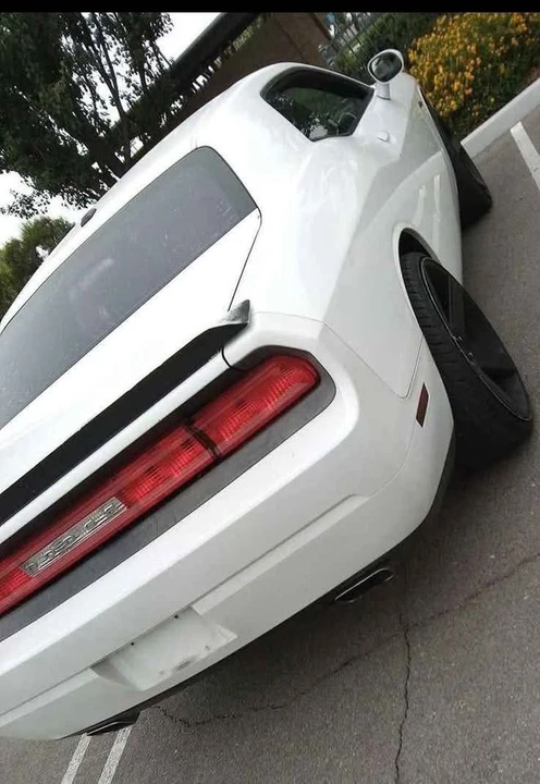 2011 Dodge Challenger 3rd Gen - Image 3 of 3