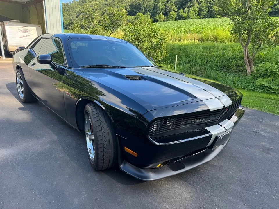 2011 Dodge Challenger SRT8 & 392 3rd Gen - Image 3 of 9