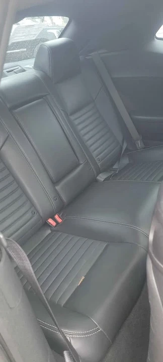 2011 Dodge Challenger 3rd Gen - Image 7 of 10