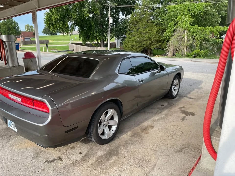2011 Dodge Challenger 3rd Gen - Image 3 of 10