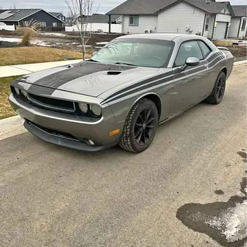 2011 Dodge Challenger SE V6