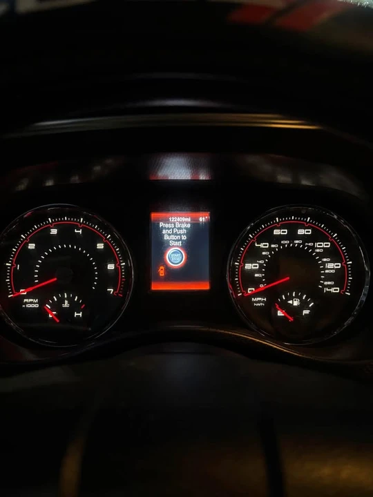 2011 Dodge Charger 6th Gen - Image 2 of 5