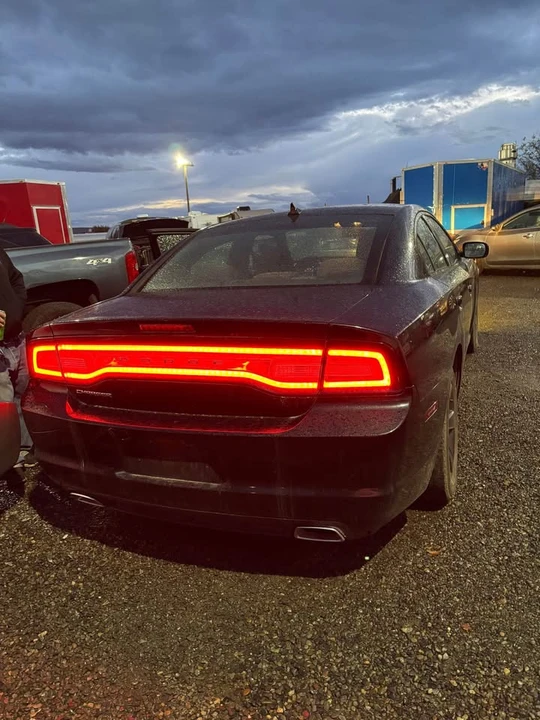 2011 Dodge Charger 6th Gen - Image 3 of 5