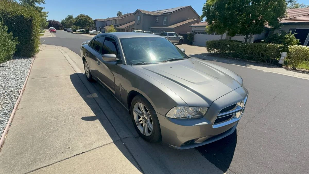 2011 Dodge Charger 7th Gen - Image 2 of 13