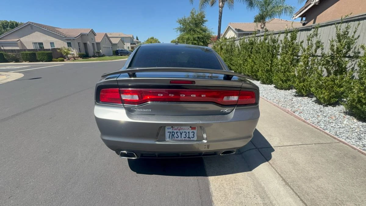 2011 Dodge Charger 7th Gen - Image 6 of 13