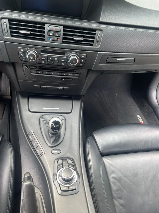 2011 BMW E90 M3 Sedan - Image 17 of 26