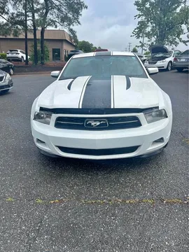 2011 Ford Mustang Premium