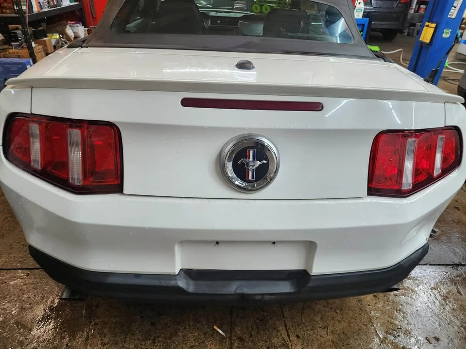 2011 Ford S197 Mustang - Image 4 of 7