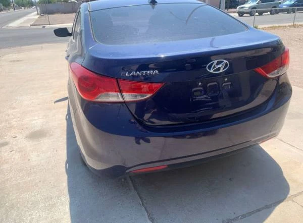 2011 Hyundai Elantra - Image 4 of 4