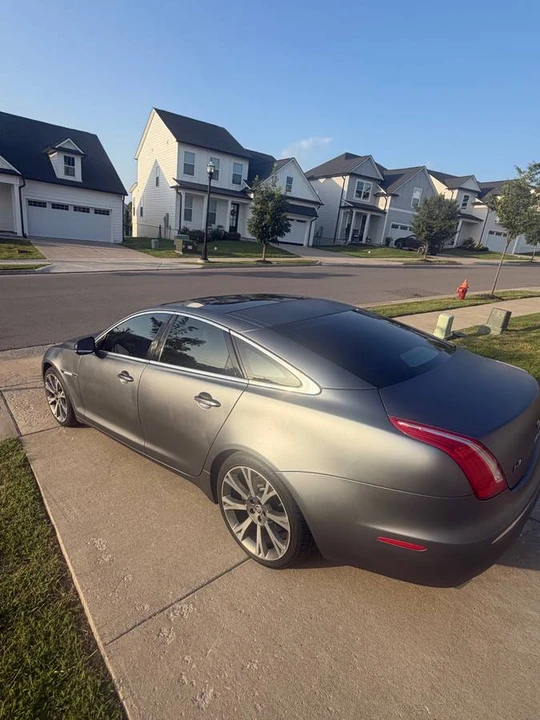 2011 Jaguar X351 XJ - Image 2 of 8