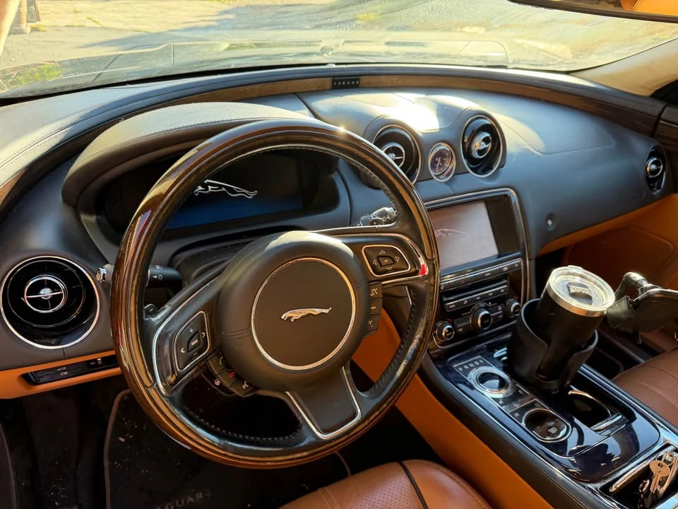 2011 Jaguar X351 XJ - Image 3 of 7