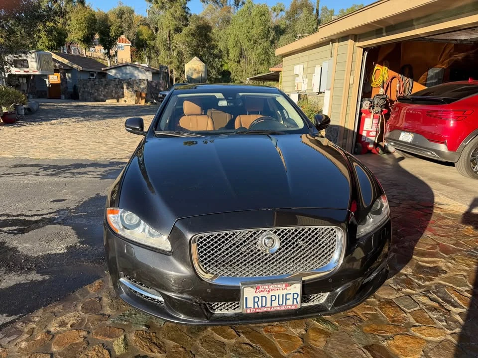 2011 Jaguar X351 XJ - Image 2 of 7