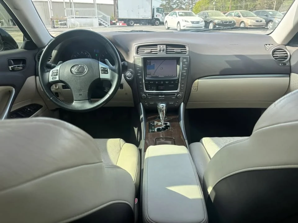 2011 Lexus IS 2nd Gen - Image 4 of 5
