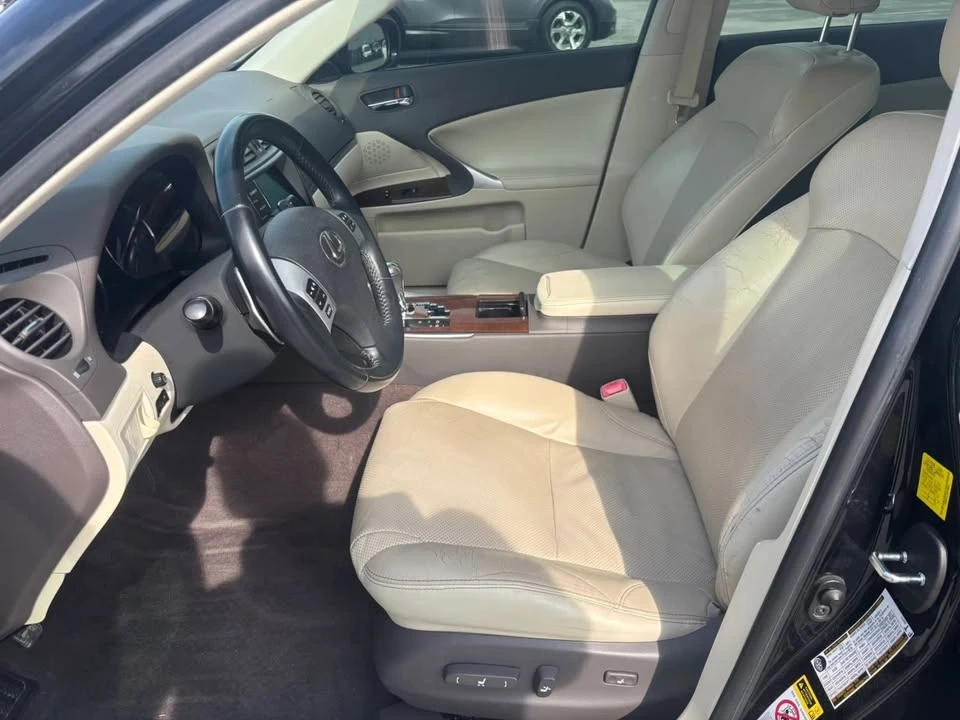 2011 Lexus IS 2nd Gen - Image 3 of 5