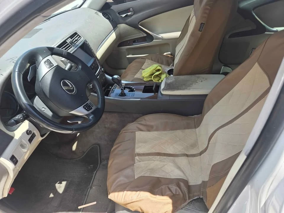 2011 Lexus IS 2nd Gen - Image 3 of 4
