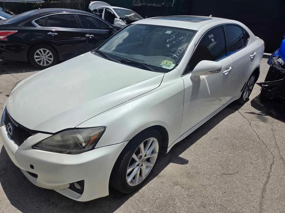 2011 Lexus IS 2nd Gen - Image 2 of 4