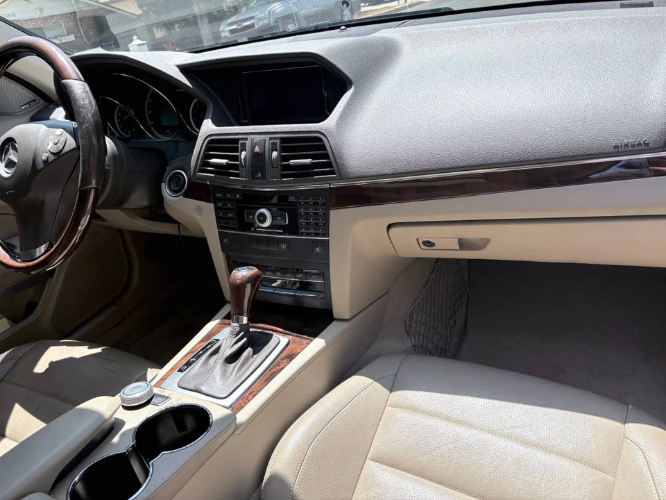 2011 Mercedes-Benz W212 E-Class - Image 10 of 14