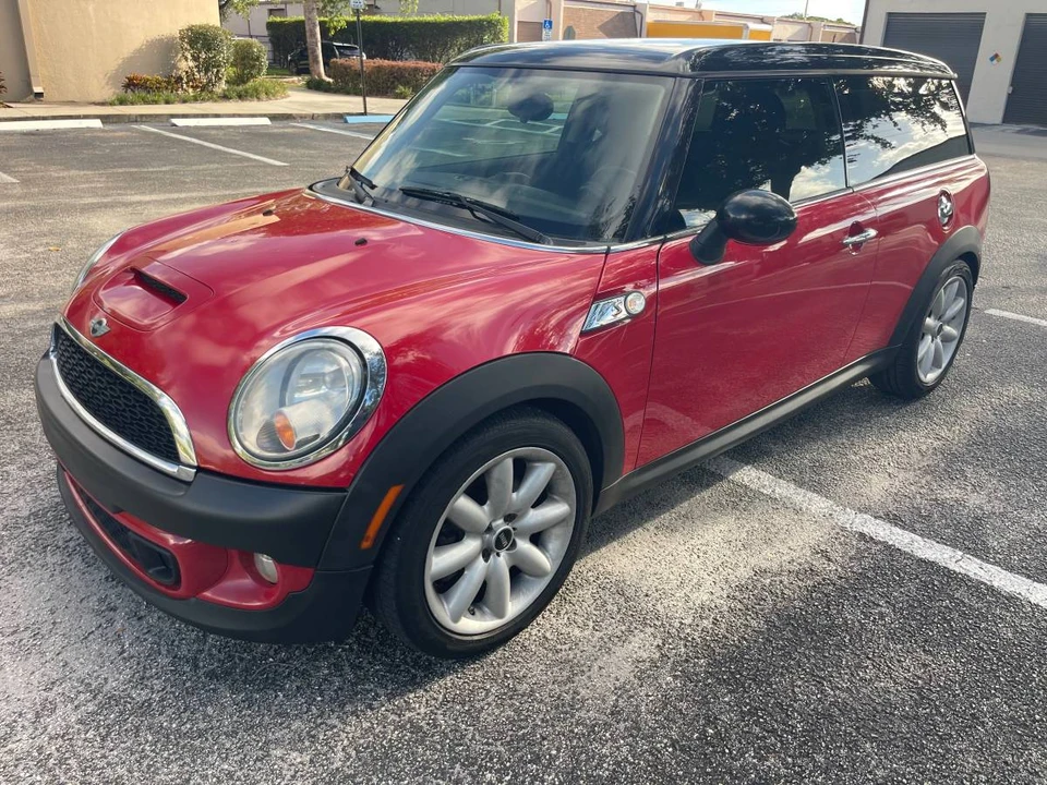 2011 Mini Mini 2nd Gen - Image 2 of 12