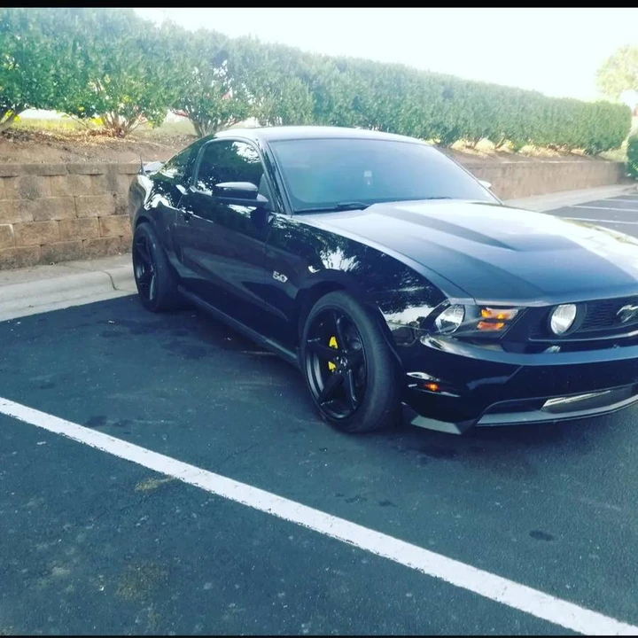 2011 Ford S197 Mustang GT - Image 6 of 8