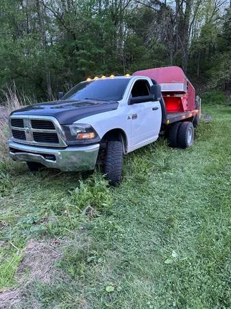 2011 Dodge Ram 4th Gen - Image 2 of 14