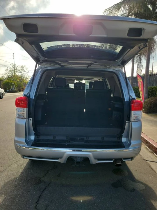 2011 Toyota 4Runner 5th Gen - Image 5 of 11