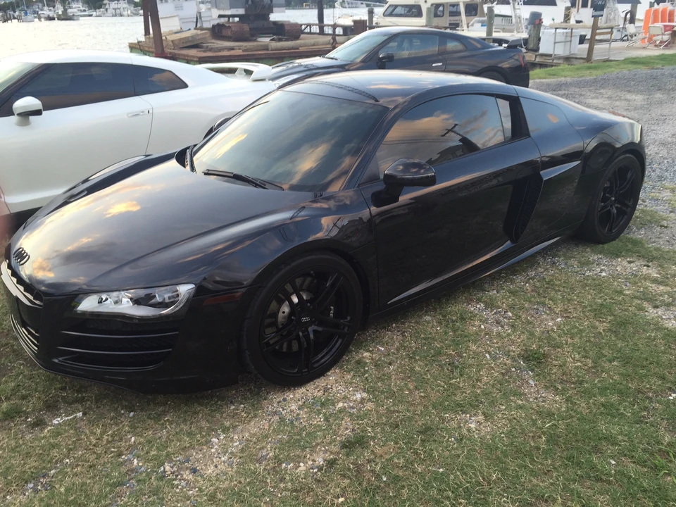 2011 Audi 42 R8 - Image 2 of 9