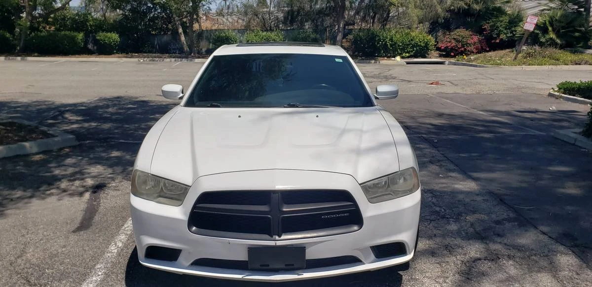 2011 Dodge Charger 7th Gen - Image 2 of 14