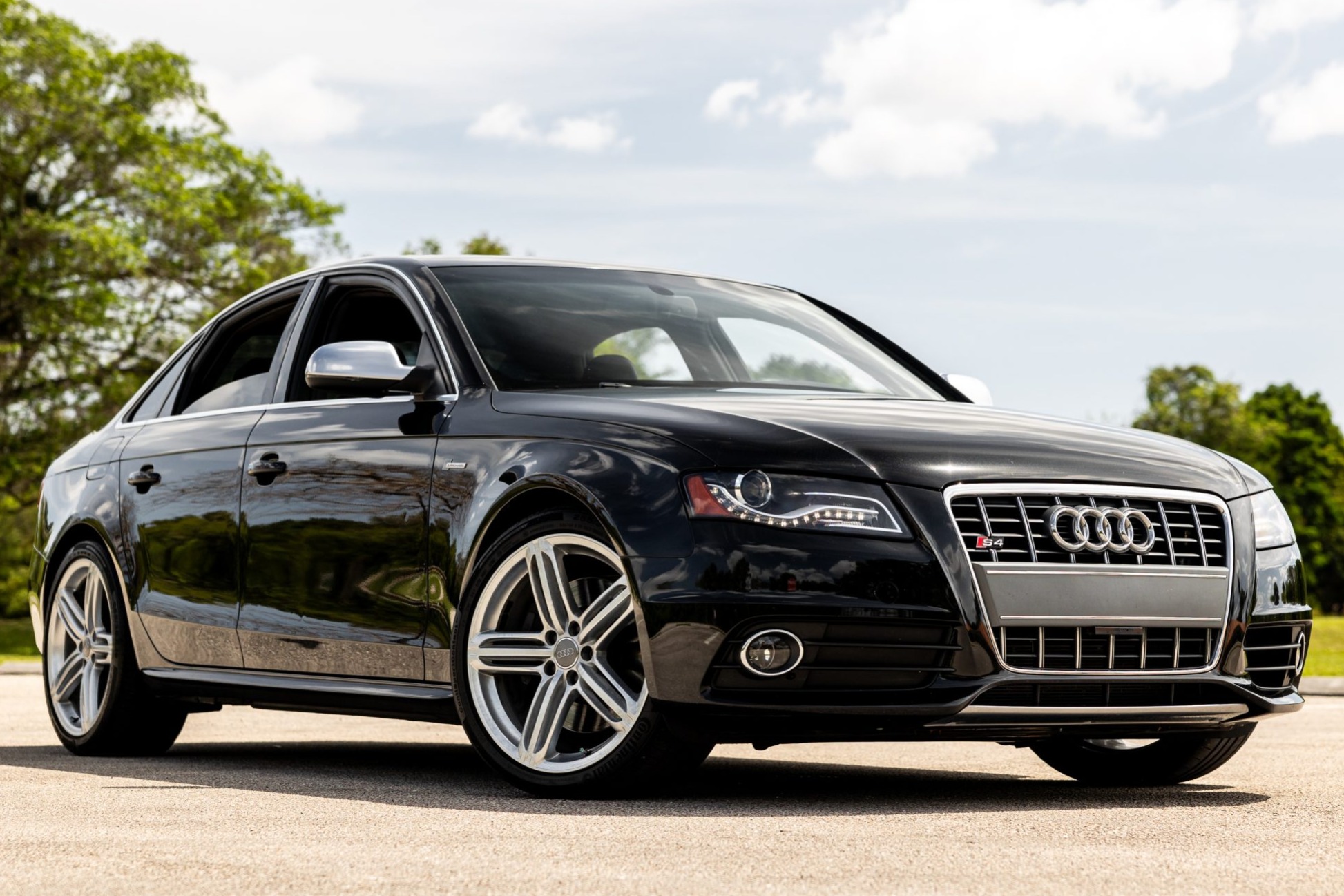 20k-Mile 2011 Audi S4