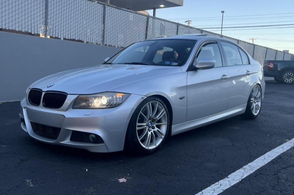2011 BMW 335d M Sport 6-Speed