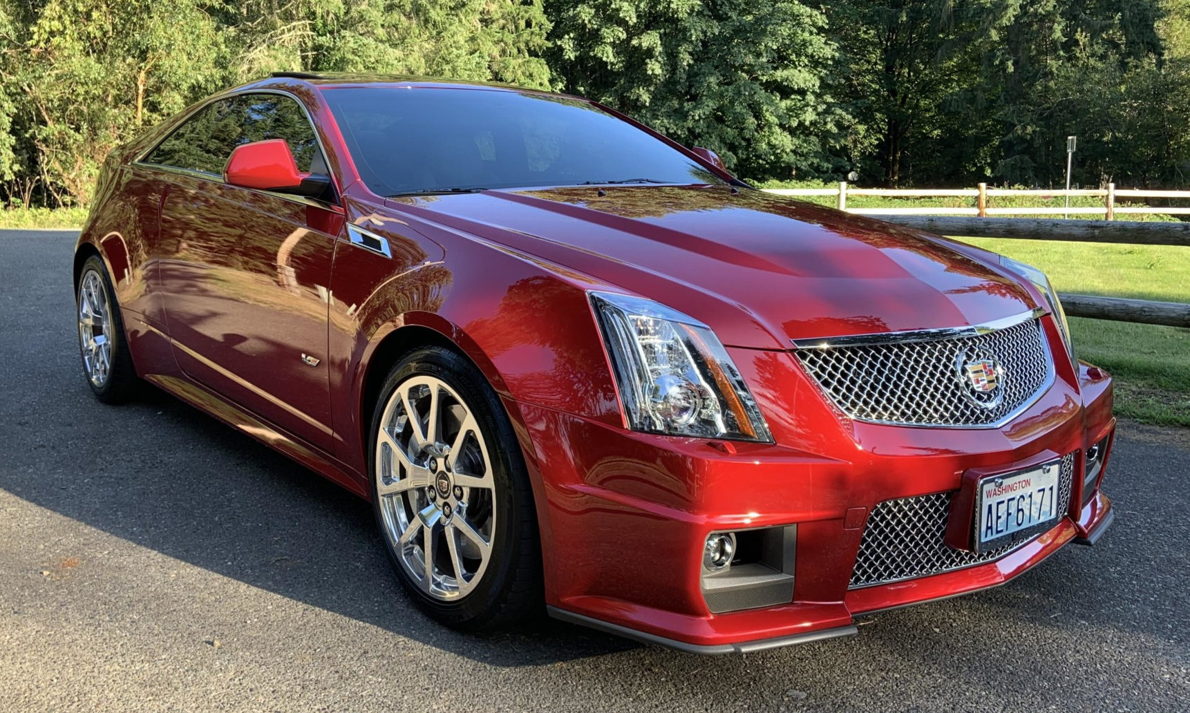 6k-Mile 2011 Cadillac CTS-V Coupe 6-Speed