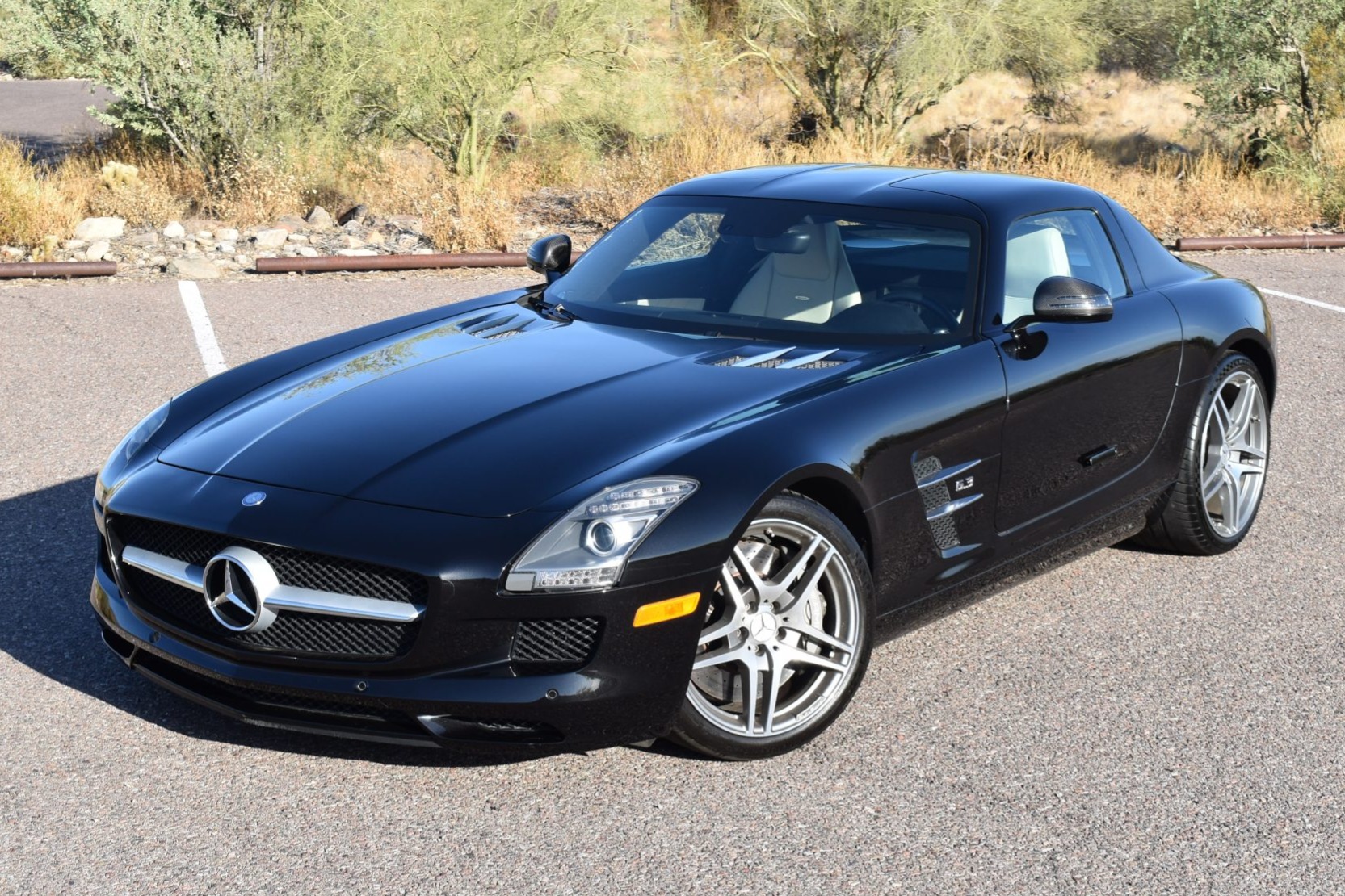 2011 Mercedes-Benz SLS AMG