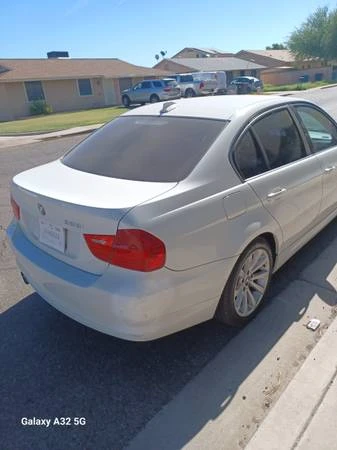 2011 BMW E90 3 Series Sedan - Image 4 of 8