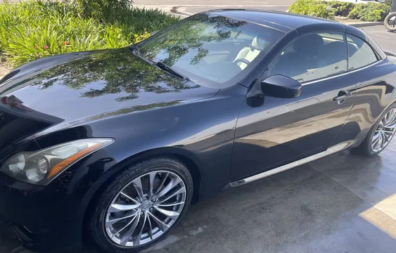 2011 Infiniti G37 Convertible