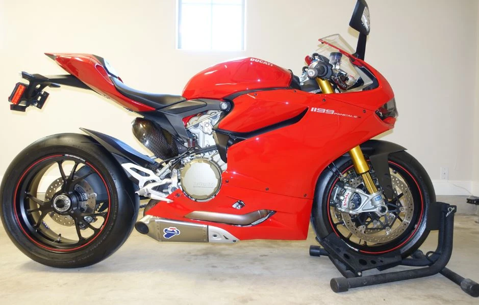 2012 Ducati 1199 - Image 4 of 6