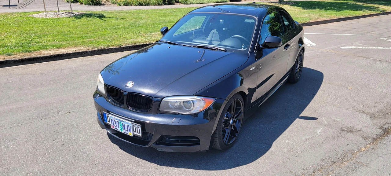 2012 BMW E82 135i & 135is - Image 2 of 12