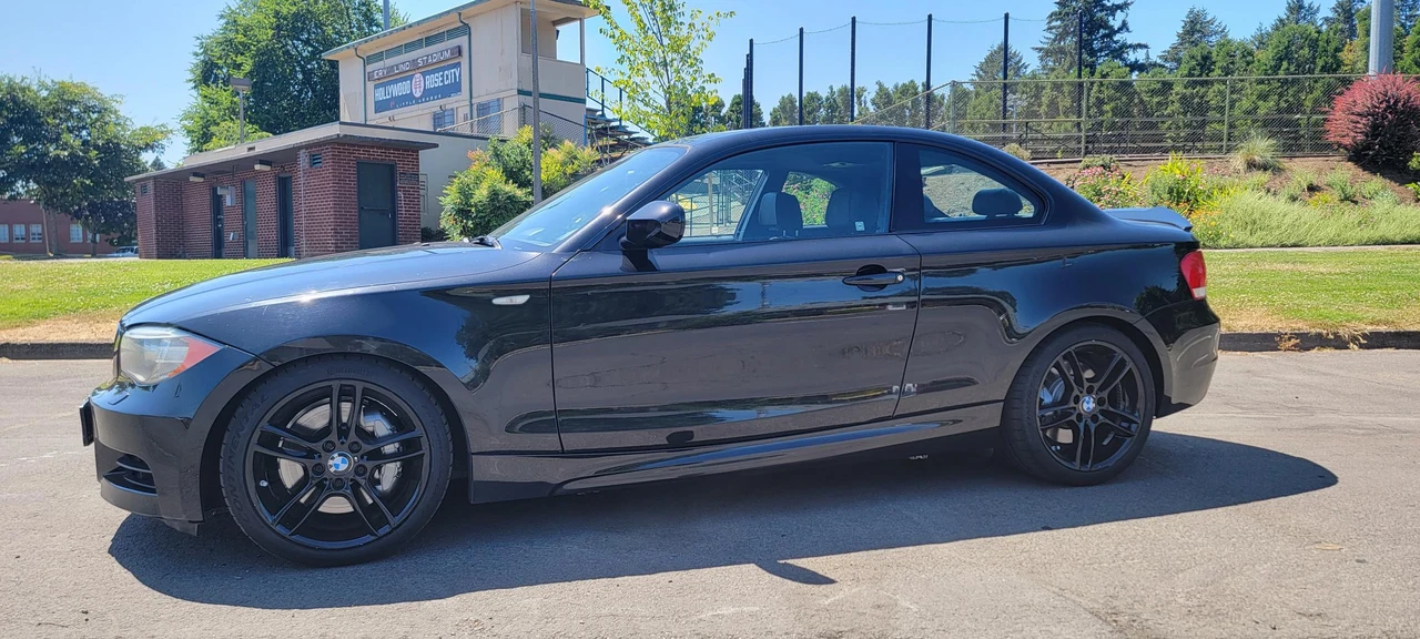 2012 BMW E82 135i & 135is - Image 5 of 12
