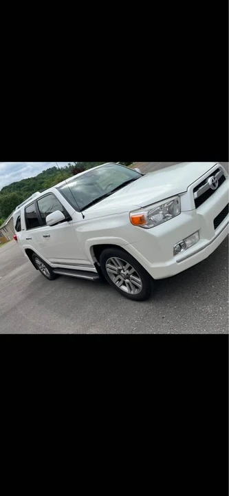 2012 Toyota 4Runner 5th Gen - Image 3 of 8