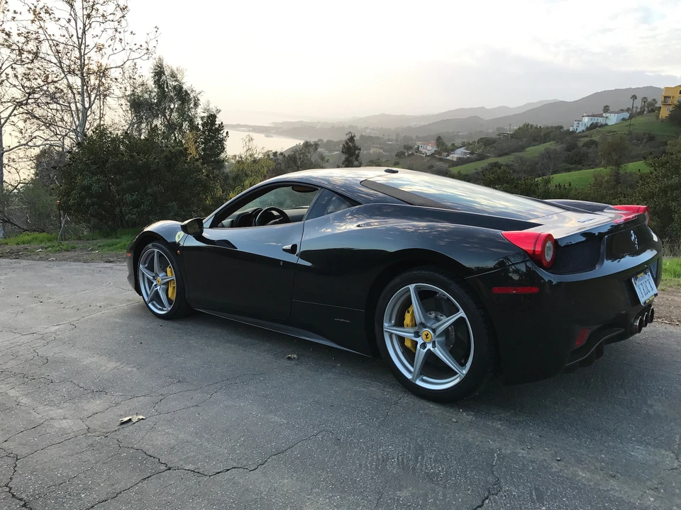 2012 Ferrari 458 Italia - Image 4 of 10