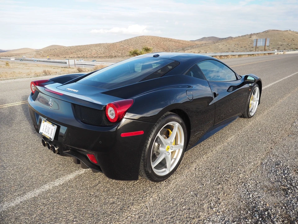 2012 Ferrari 458 Italia - Image 3 of 10