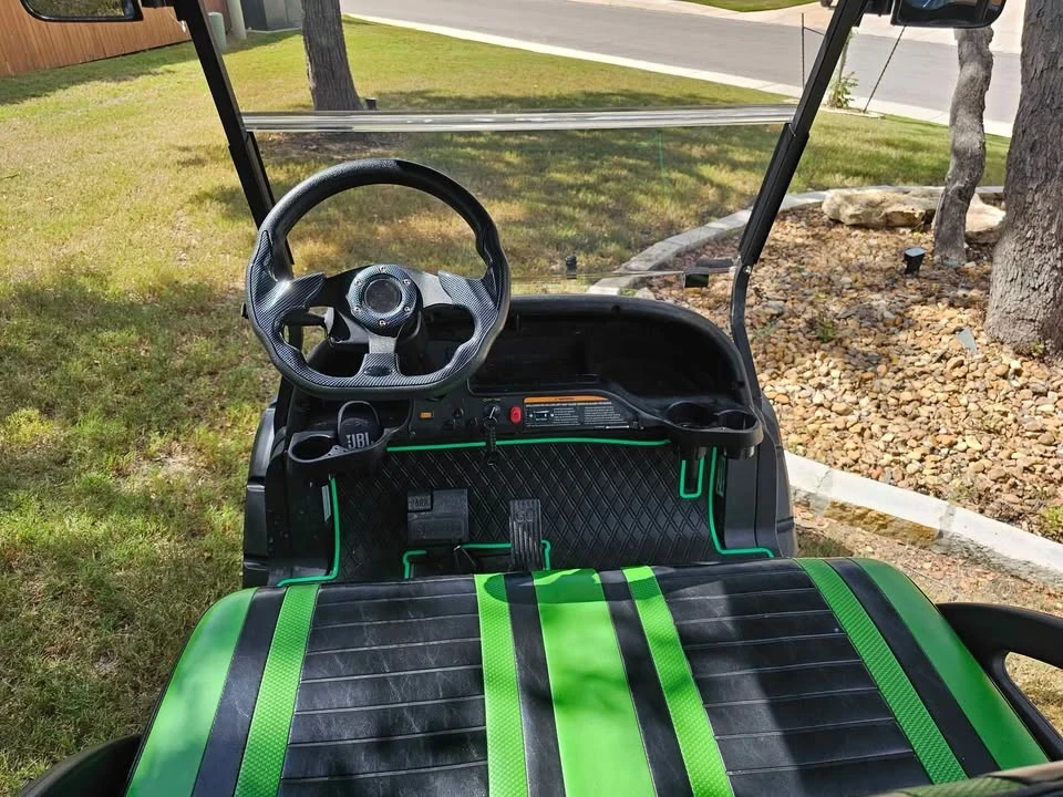 2012 Parts & Memorabilia Golf Carts - Image 4 of 10