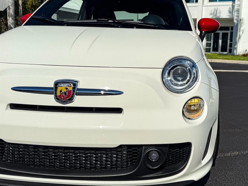 2012 Fiat Abarth 500 - Image 3 of 4
