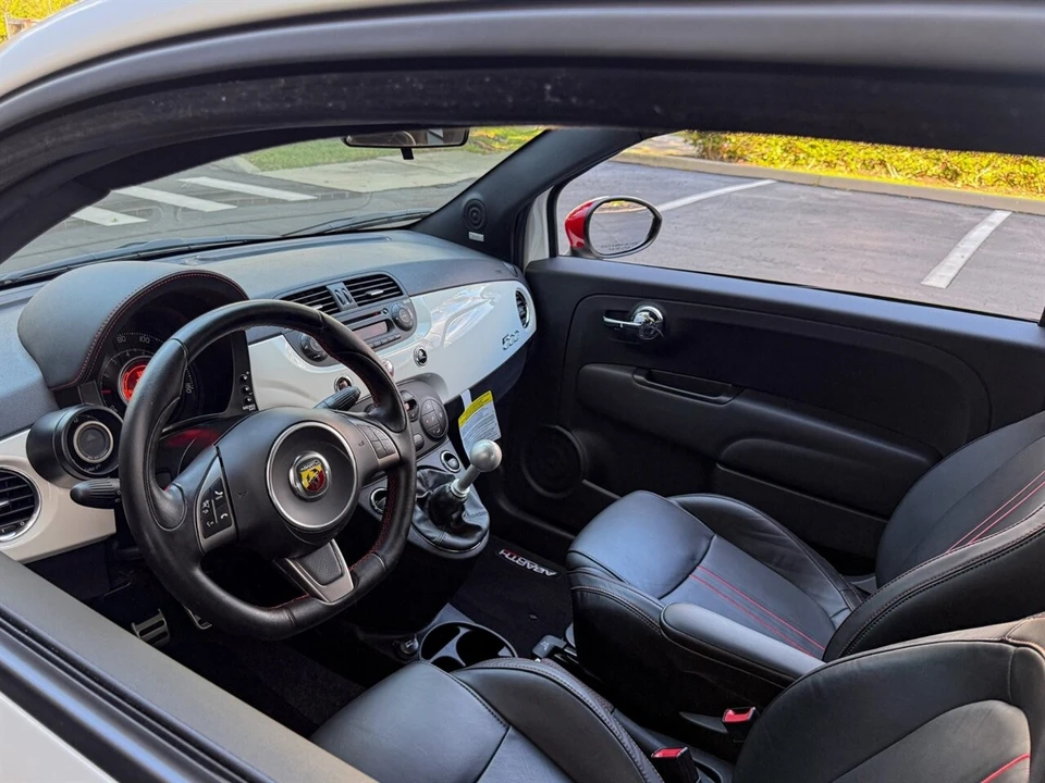 2012 Fiat Abarth 500 - Image 2 of 4