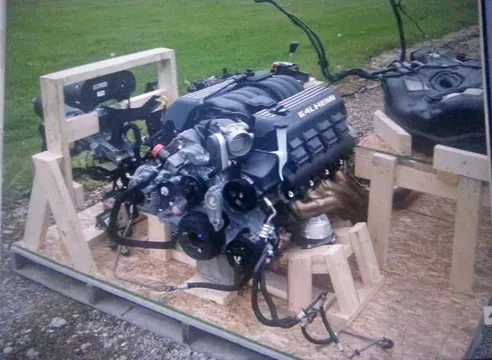 6.4 Hemi Engine & 2.9 Whipple Supercharger