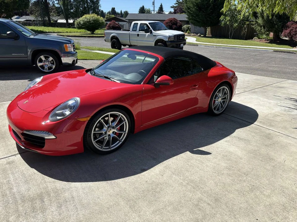 2012 Porsche 911 - Image 11 of 13