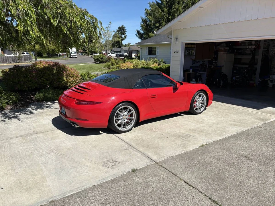2012 Porsche 911 - Image 13 of 13