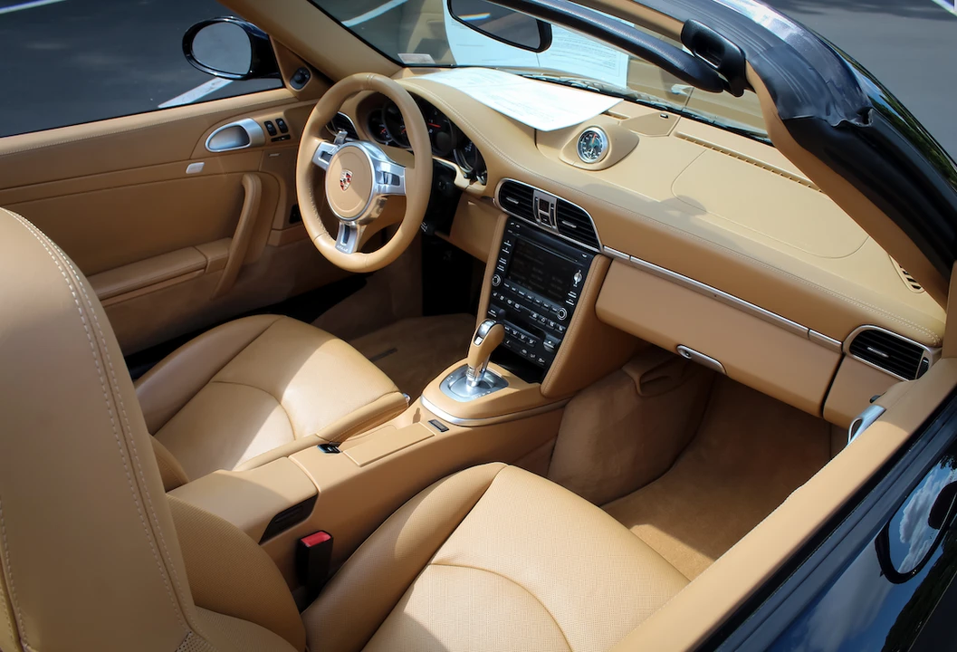 2012 Porsche 997 Carrera GTS - Image 9 of 15