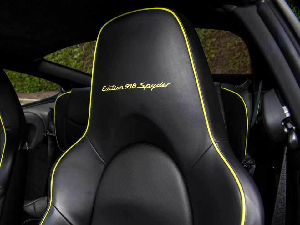 2012 Porsche 997 Turbo S - Image 12 of 25